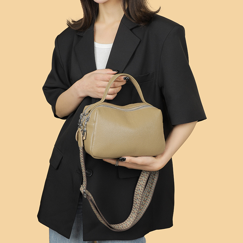 Retro Fashion Genuine Leather Boston Bag Classic Simple Double Zipper Large Capacity Pillow Bag Commuter Crossbody Women's Bag