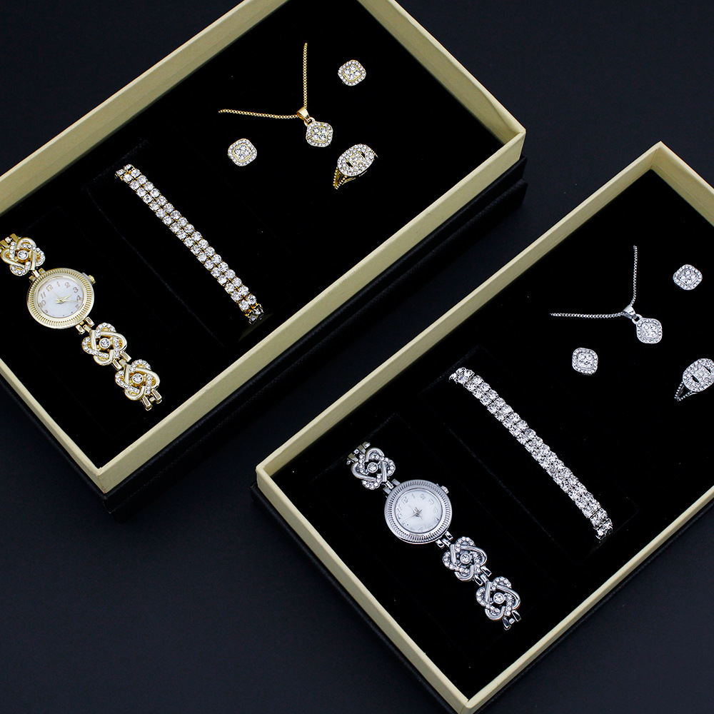 高颜值手表女款石英表女腕表手链套装简约气质女表学生wristwatch