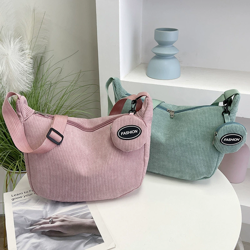 Однотонная минималистская сумка для пельменей большой емкости на плечо 2024 осень и зима новая сумка через плечо корейская минималистская сумка для детей