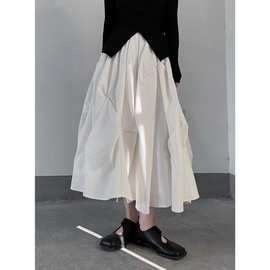 超仙肌理纹褶皱蓬蓬裙女春秋季法式设计感小众a字长裙白色半身裙