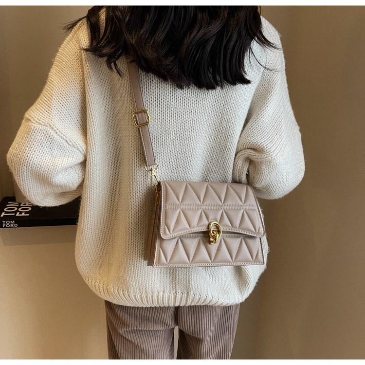 High End Handbag For Women In Winter 2023, New Versatile Single Shoulder Crossbody Bag, Niche Design For Women's Small Square Bag_voghion.com
