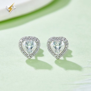Moissanite earrings cross-border foreign trade e-commerce new heart-shaped 0.5 karat earrings Seiko S925 silver jewelry