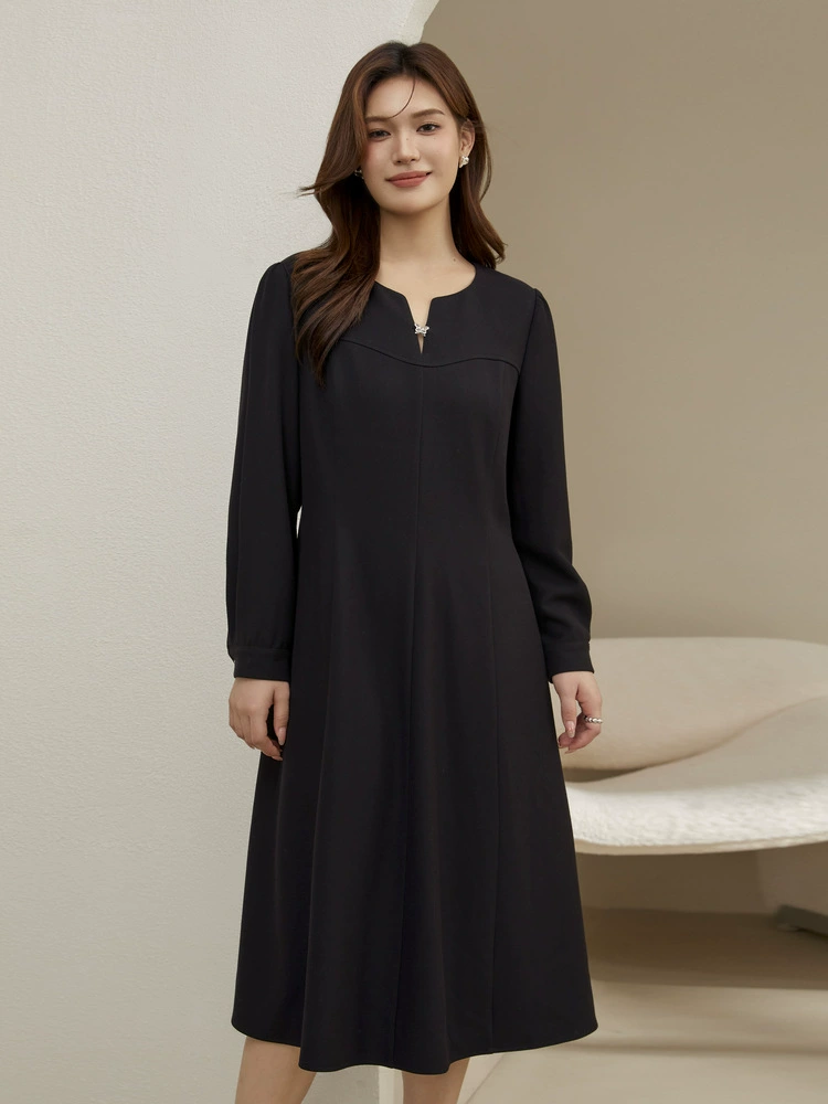 纤莉秀 Elegant winter dress, plus size, fitted