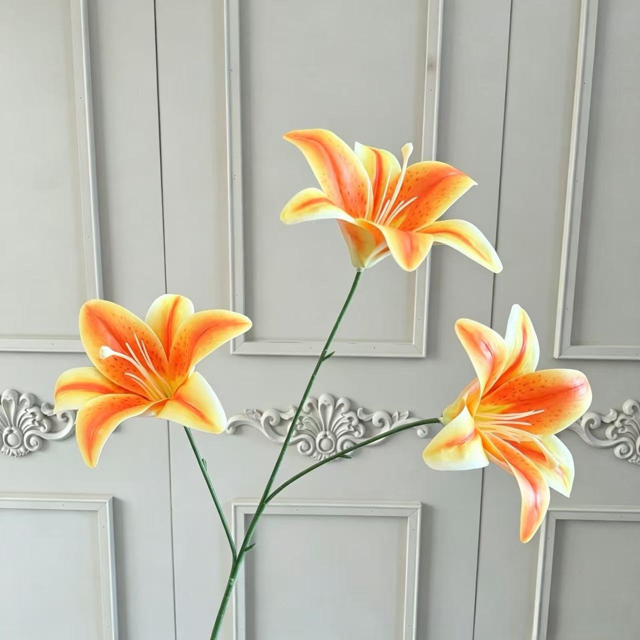 주황색
