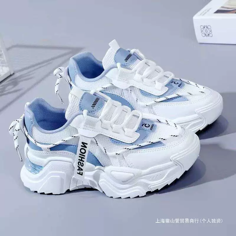 Breathable universal summer footwear, sports shoes for leisure