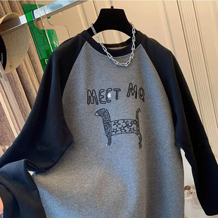 chubby girl shoulder sanding contrast color velvet print shoulder long sleeve T-shirt women's autumn and winter bottoming shirt plus size 200kg coat