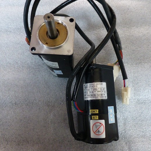 SGM-01A314B、SGML-01AF12、SGME-08AF12、SGMP-01A314M安川电机