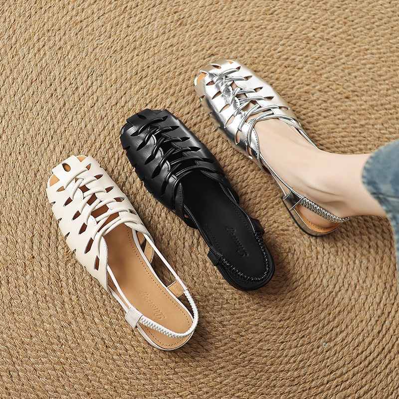 Dép sandal nữ da bò đế bệt dệt rỗng kiểu retro La Mã — đen