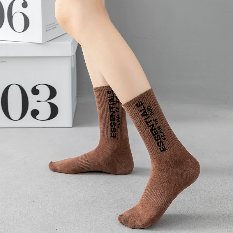 Носки мужские и женские носят модные носки до середины икры с буквами модные ретро-чулки корейские носки для баскетбольных пар