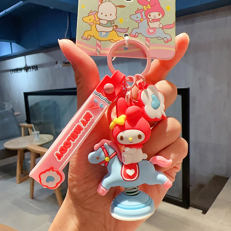 2026年新作正規品サンリオクロミぬいぐるみキーホルダー女性向け可愛いハローキティぬいぐるみカメラ小物