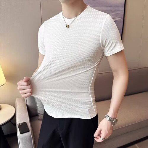 Handsome slim-fit round-neck short-sleeve T-shirt in Korean style, featuring a trendy brand's sleek, striped ice-silk base layer—perfect as a trendy men's tight-fitting top.