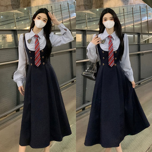 Autumn 2024 Fake Two-piece POLO Collar dress Women's plus size chubby girl Temperament Tight Waist College Style Stitching Shirt Dress