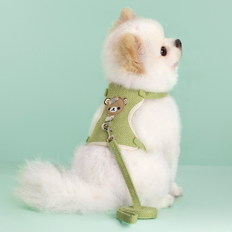 곰 가슴과 등은 녹색