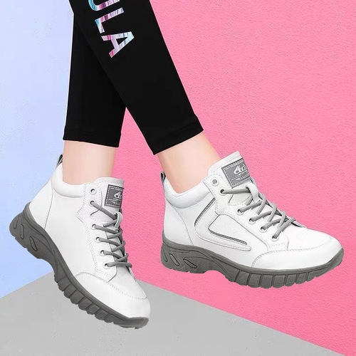 2024 New Women's Shoes Korean Version Versatile Casual Shoes Comfortable Breathable Sports Shoes Spring Women's Old Beijing Cloth Shoes Cross-border