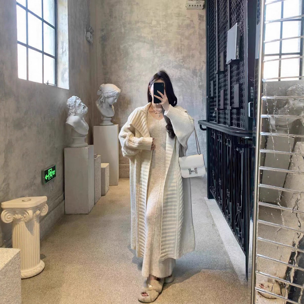 French-Style Casual Mid-Length High-Neck Sweater Coat for Tall People, New 2025 Loose Knit Cardigan Set for Autumn and Winter