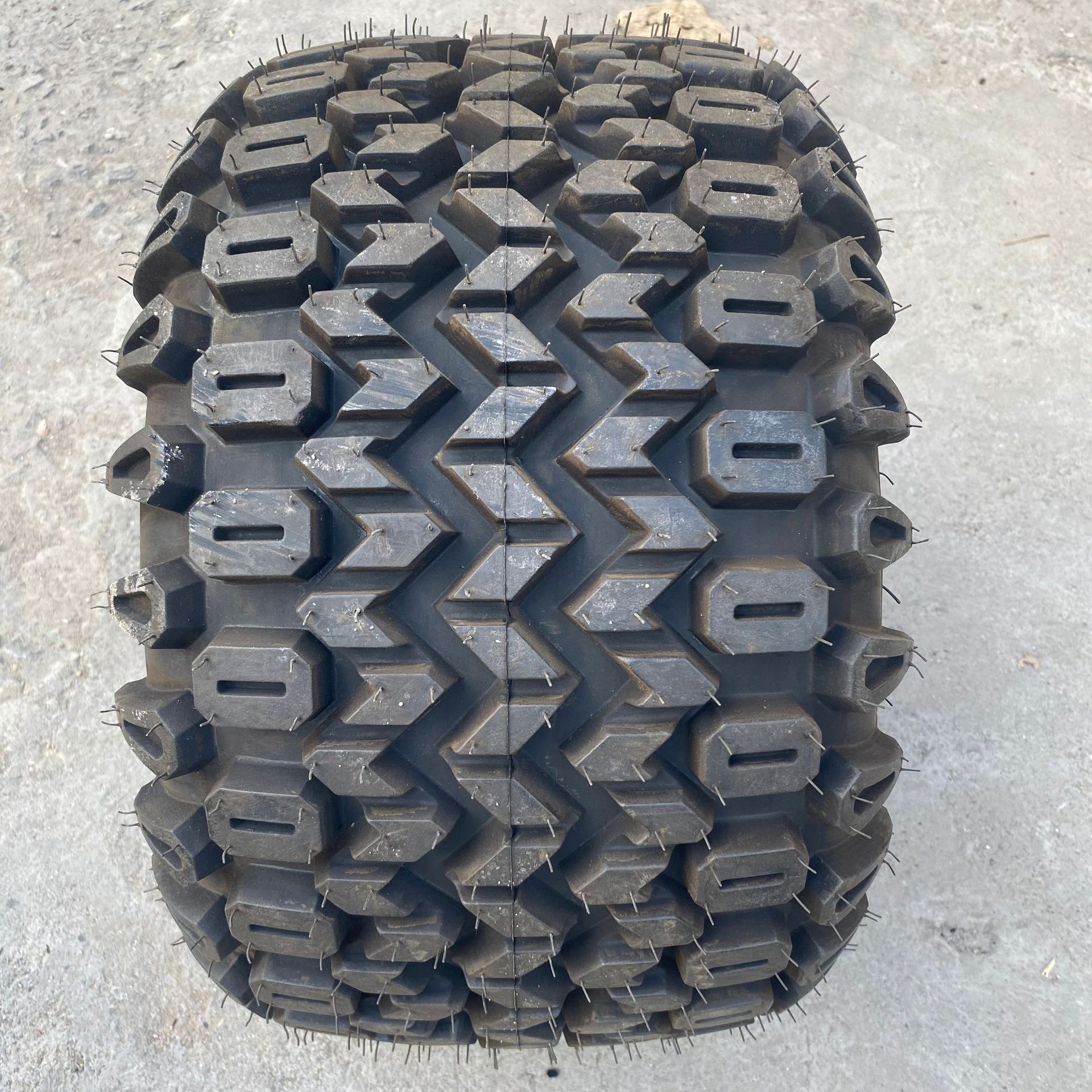 供应22x12-8  沙滩车轮胎 越野花纹 割草机 除雪车 ATV用