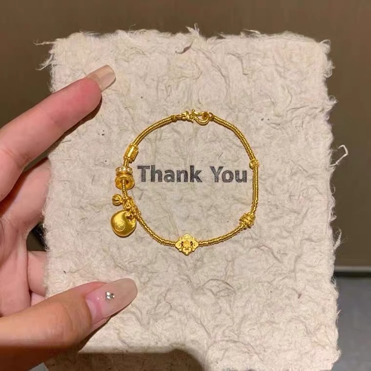 New Chinese style gold chubby Fu coiled bracelet exquisite temperament fashion explosion fashion high sense simple bracelet