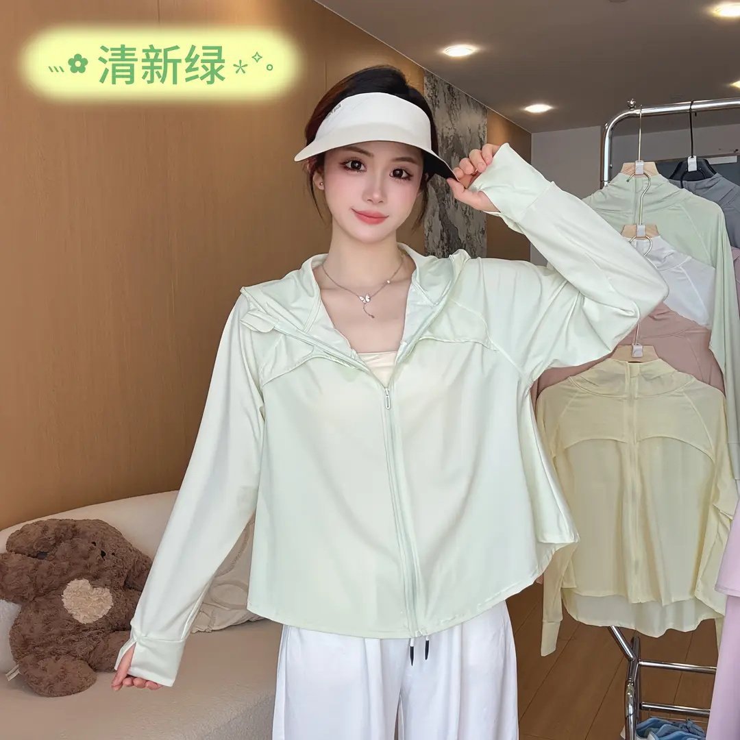 凉感冰丝防晒服女生夏季新款防紫外线轻薄宽松连帽百搭斗篷防晒衣