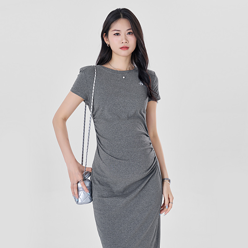 Maternity Dress Summer 2026 New Style Slim Fit Ruched T-Shirt Dress Long Hip-Hugging Dress for Stylish Moms Summer