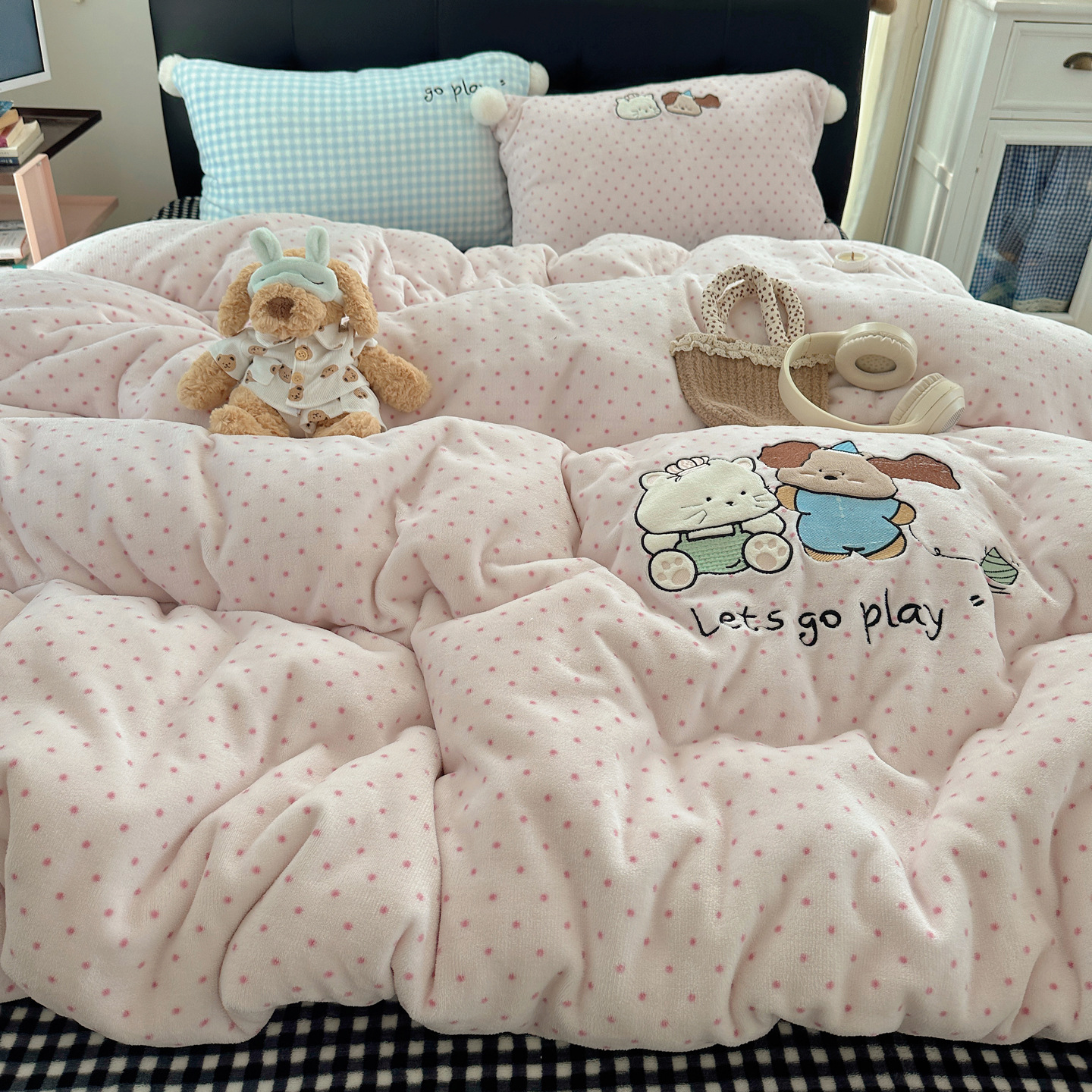Parure de lit coréenne en velours de lait épais et duveteux, drap-housse et housse de couette en flanelle polaire corail chaude pour l'hiver_voghion.com