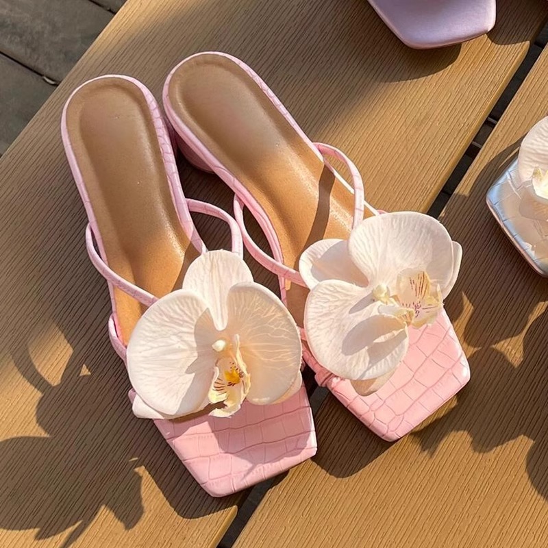 2025 Summer New French Style Floral Fashion Sandals Wo, Popular Versatile European And American Beach Slippers For_vogvips.com