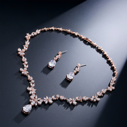 RAKOL European and American Style Romantic Bridal Accessories AAA Zirconia Earrings and Necklace Exquisite Fashion Set Jewelry