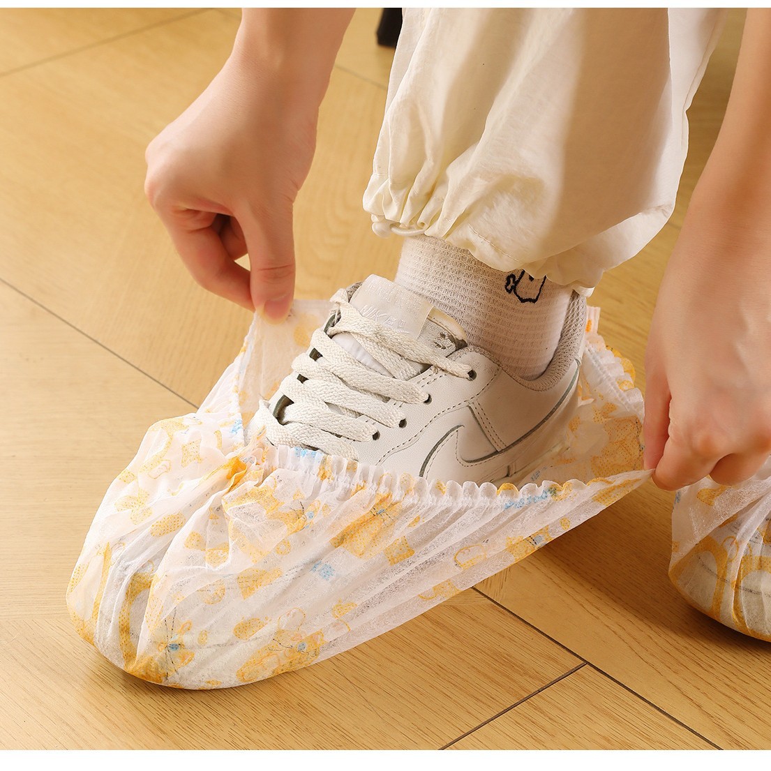 Cubre Zapatos Desechables para Adultos de Tela No Tejida, Antipolvo, Antiincrustante, Antideslizante, para Uso Doméstico image 4