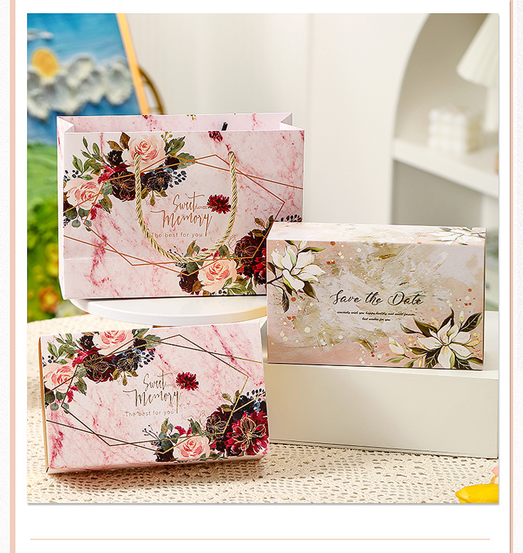 Teacher's Day Herbal Flower Tea Gift Box with Rose Blend 100g Cold Brew Loose Tea in use