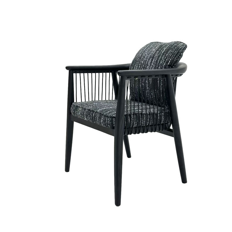 Mesa de comedor de hotel de caja de madera maciza cadena de restaurantes occidentales diseñadores de estilo antiguo asiento de tela de caña
