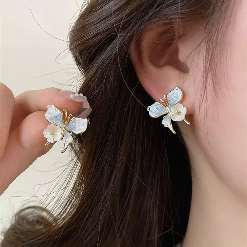 S925银针小清新渐变蓝色蝴蝶耳钉女百搭气质高级感花朵耳钉耳饰品