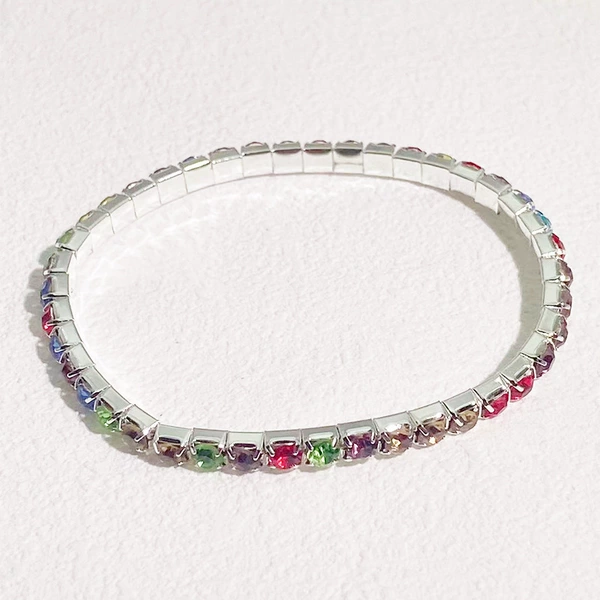 1 row of silver mixed color diamonds
