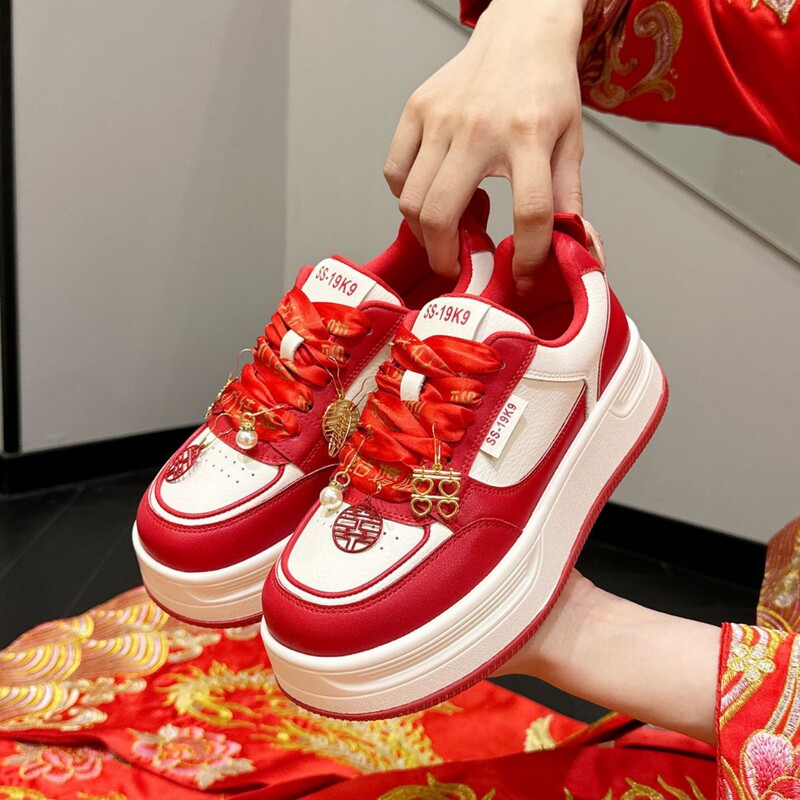 Wedding Shoes Red Sneakers for Women in Their Zodiac Year 2025 New Style Wedding Sports Casual Shoes Versatile Thick-Soled Women's Shoes Bridesmaid Shoes