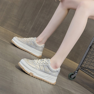White shoes women's 2025 spring new thick-soled fashion sneaker women's casual versatile board shoes fashion women's shoes