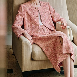 连衣裙;时尚休闲套装;半身裙