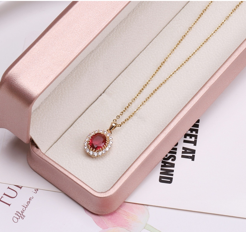 Alloy Material Oval Pattern All Seasons Season Vintage Style Classic Style Oval Glass Alloy O-shaped Chain Pendant Necklaces Wholesale