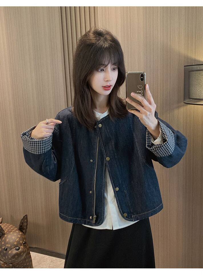 Áo khoác denim nữ dáng rộng cổ tròn tay dài viền cuộn họa tiết kẻ caro — Áo tay dài kẻ sọc xanh chi tiết 11