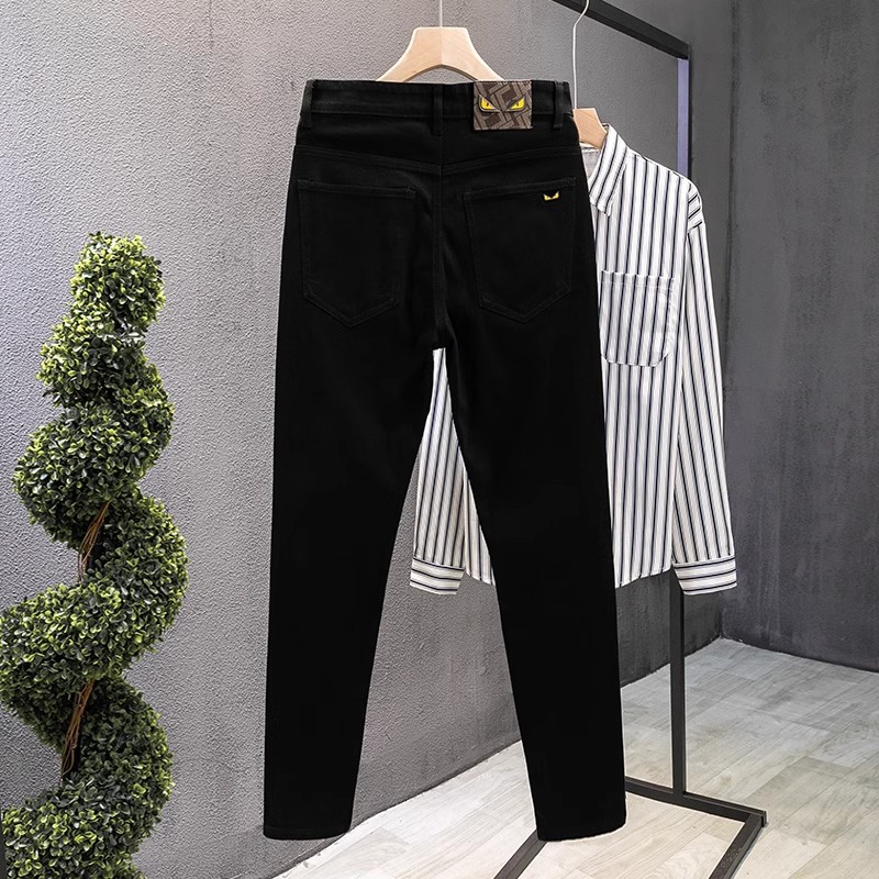 High-End Men's Cropped Jeans, Light Luxury Lyocell Four-Way Stretch, Pure Black, Trendy Versatile Slim-Fit Skinny Pants