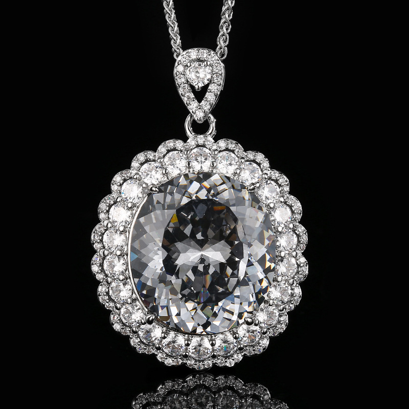 Elegant Pendant Necklace And Stud Earrings Set Gold Plated_voghion.com