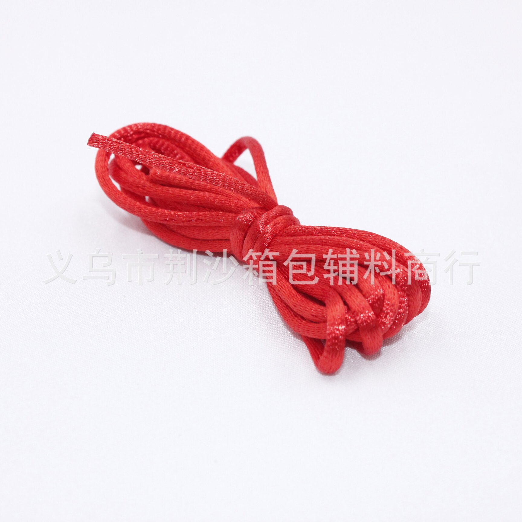 Hilo de seda coreano colorido de 2 mm, 2 metros/paquete, material para pulseras de joyería hechas a mano, gran cantidad, excelente precio.