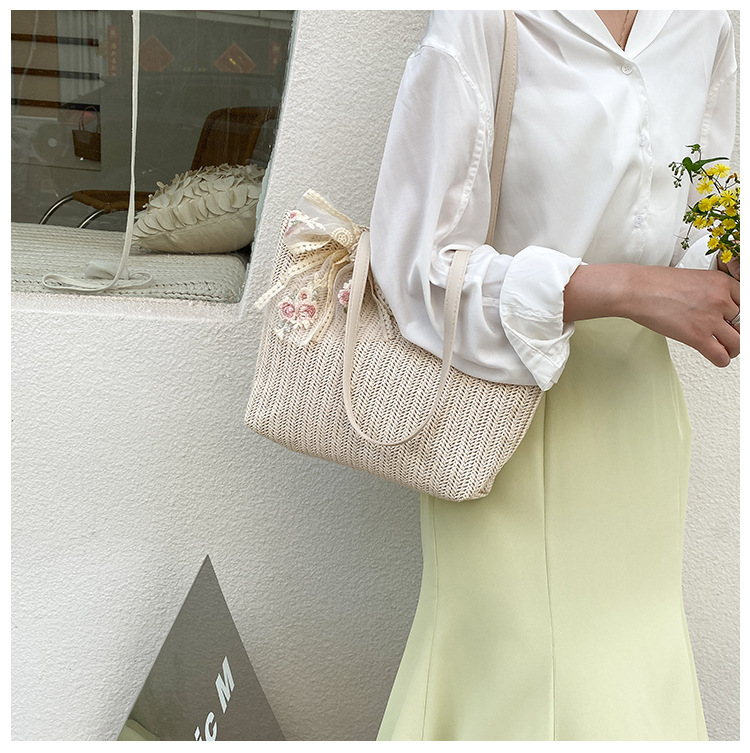 1模特展示_10 - 副本.jpg