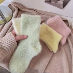 純色水貂絨襪子女秋冬中筒襪加絨加厚保暖ins潮日系毛絨堆堆長襪