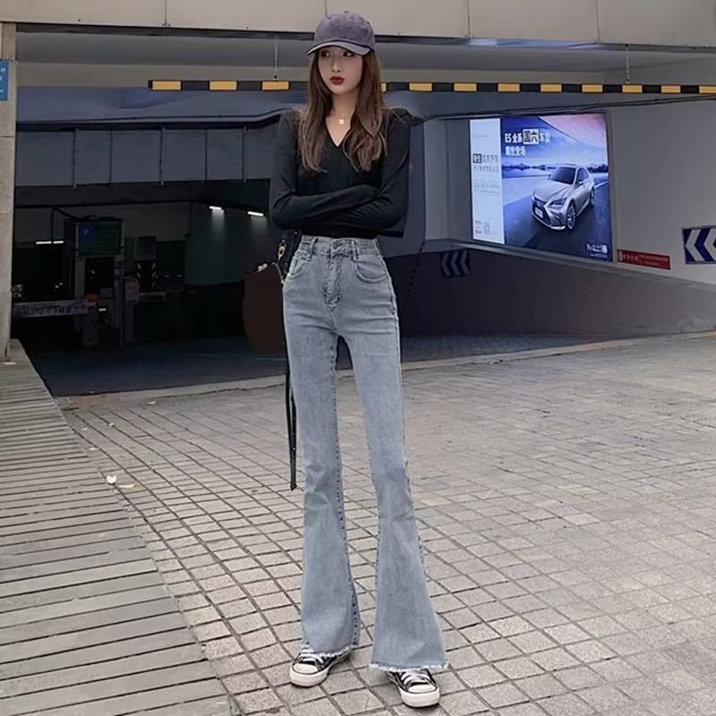 High-waisted raw-edged flared jeans for women in spring and autumn 2022 new slim-fit light blue stretch trousers trendy ins High-waisted raw-edged flared jeans for women in spring and autumn 2022 new slim-fit light blue stretch trousers trendy ins