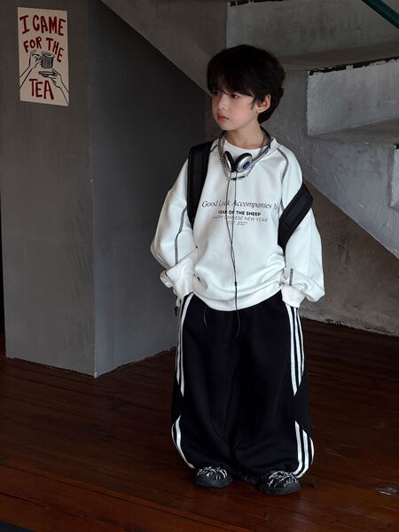 Autumn children's sweatshirt for leisure for boys