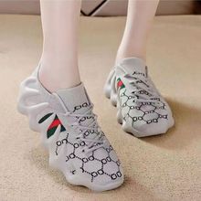 透气软底运动鞋女夏季2024春季新款轻便防滑学生跑步8八爪鱼椰子