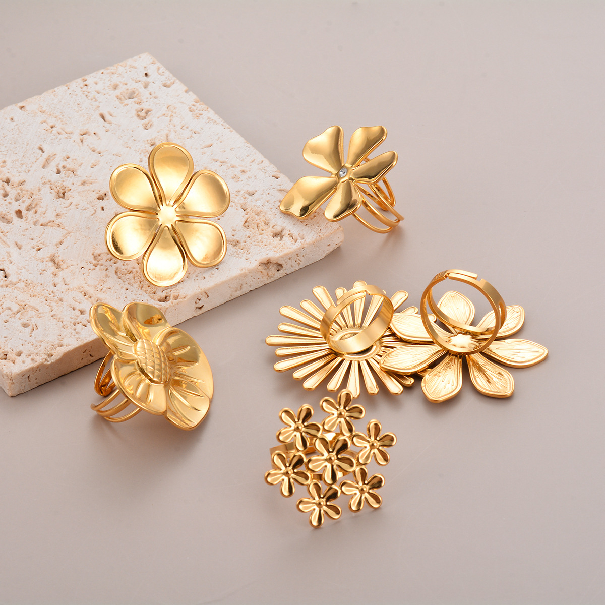 Women's Gender Exaggerated Flower Stainless Steel Plating Open Rings
