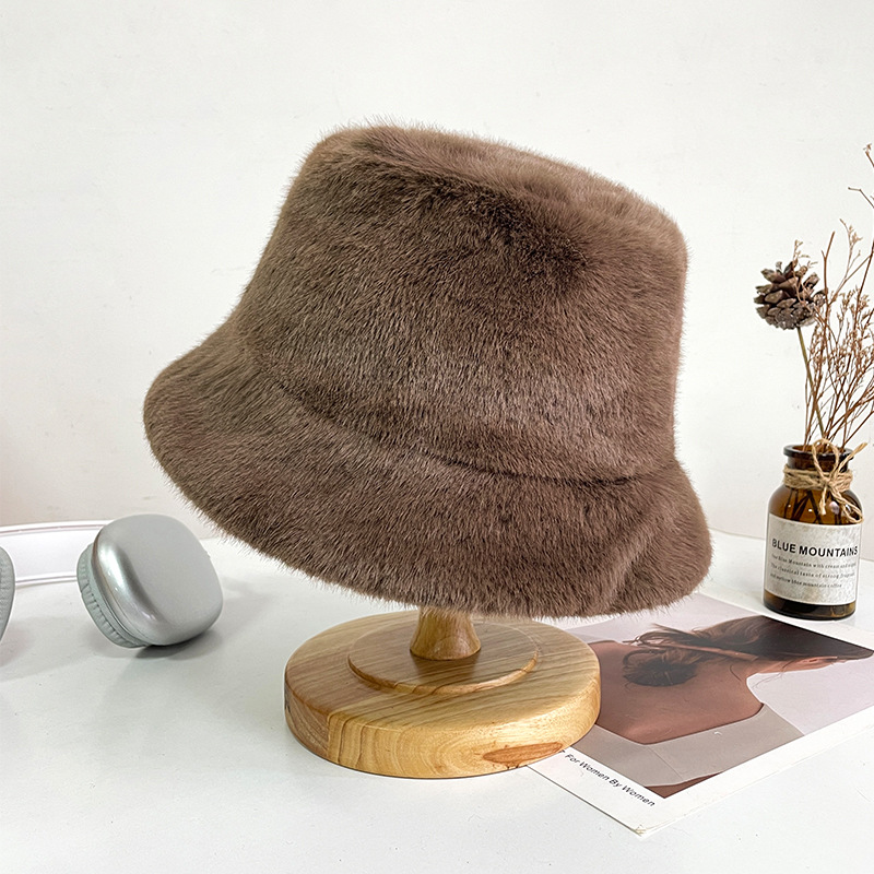 E-802 brown plush bucket hat