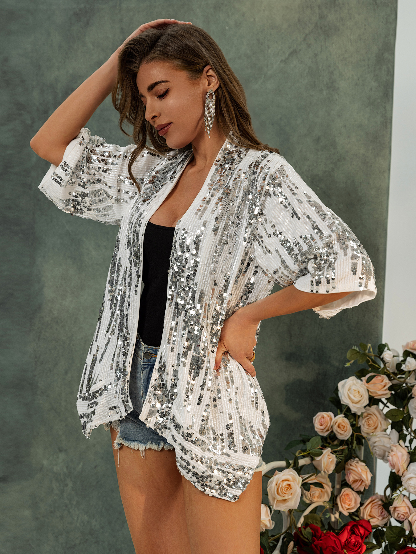 Chaqueta de lentejuelas europea y americana de estilo explosivo transfronterizo, cárdigan de playa, color sólido de vacaciones, lujo ligero, industria pesada, chaqueta corta de lentejuelas