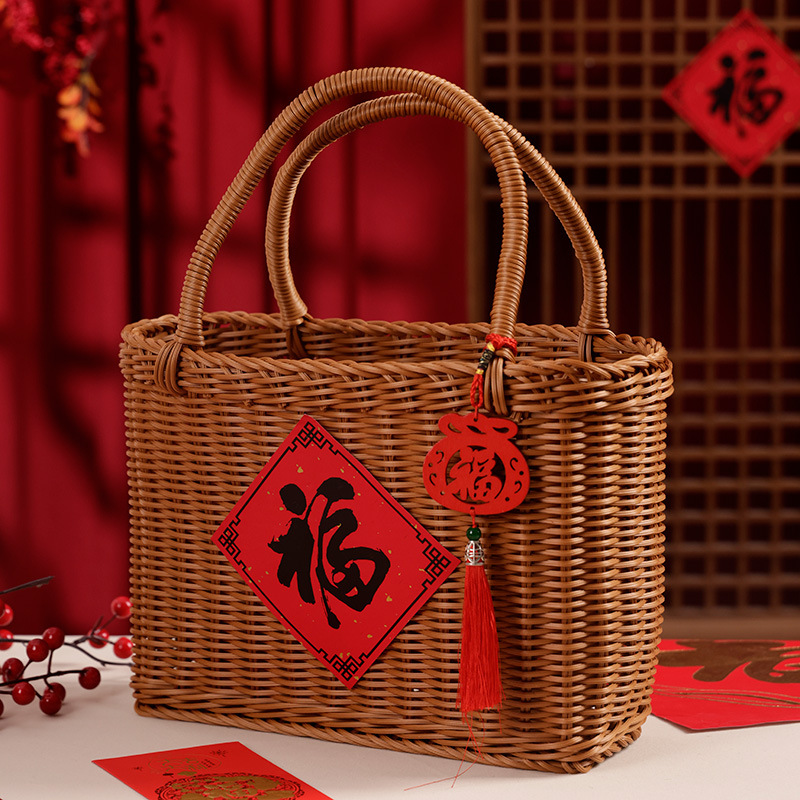 새해 등나무 야채 바구니 32*23.5*14cm(푸 캐릭터 + 매달린 술이 포함된 패키지)