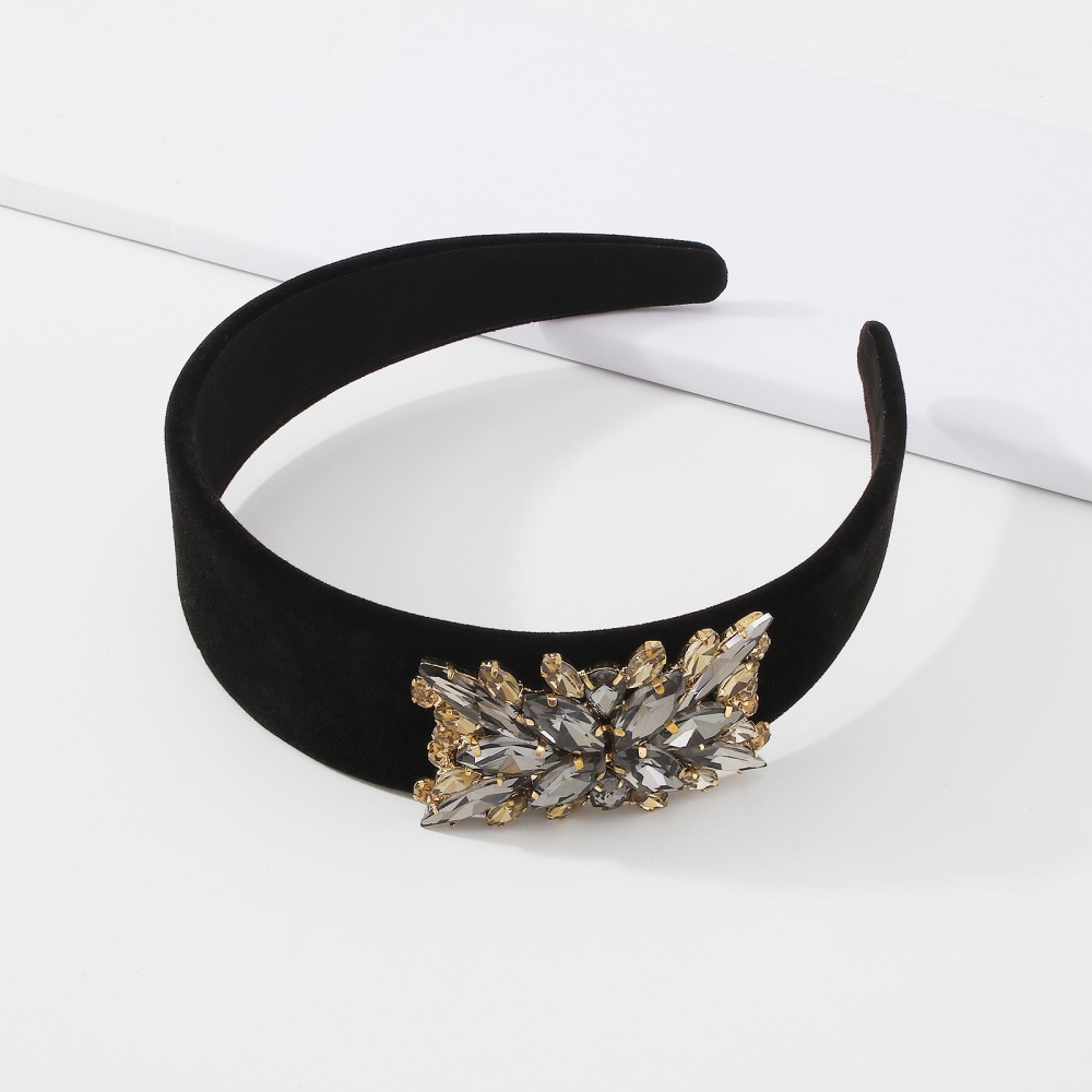 Simple Flannel Rhinestone Baroque Retro Hair Accessories Fashion Creative Headband display picture 4