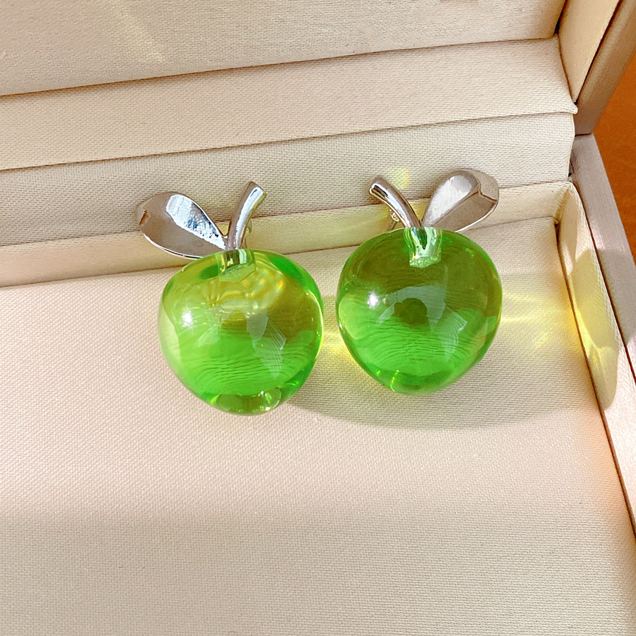 Aguja de plata de resina de manzana verde pequeño temperamento fresco pendientes de moda ligero lujo alta sensación conjunto de joyería al por mayor